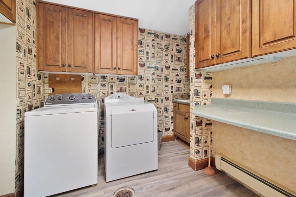 How to Avoid Washer-Dryer Closet Clearance Mistakes That Ruin a Renovation